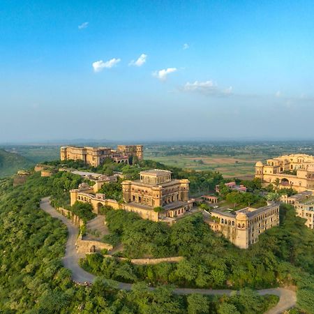Neemrana'S - Tijara Fort Palace Extérieur photo