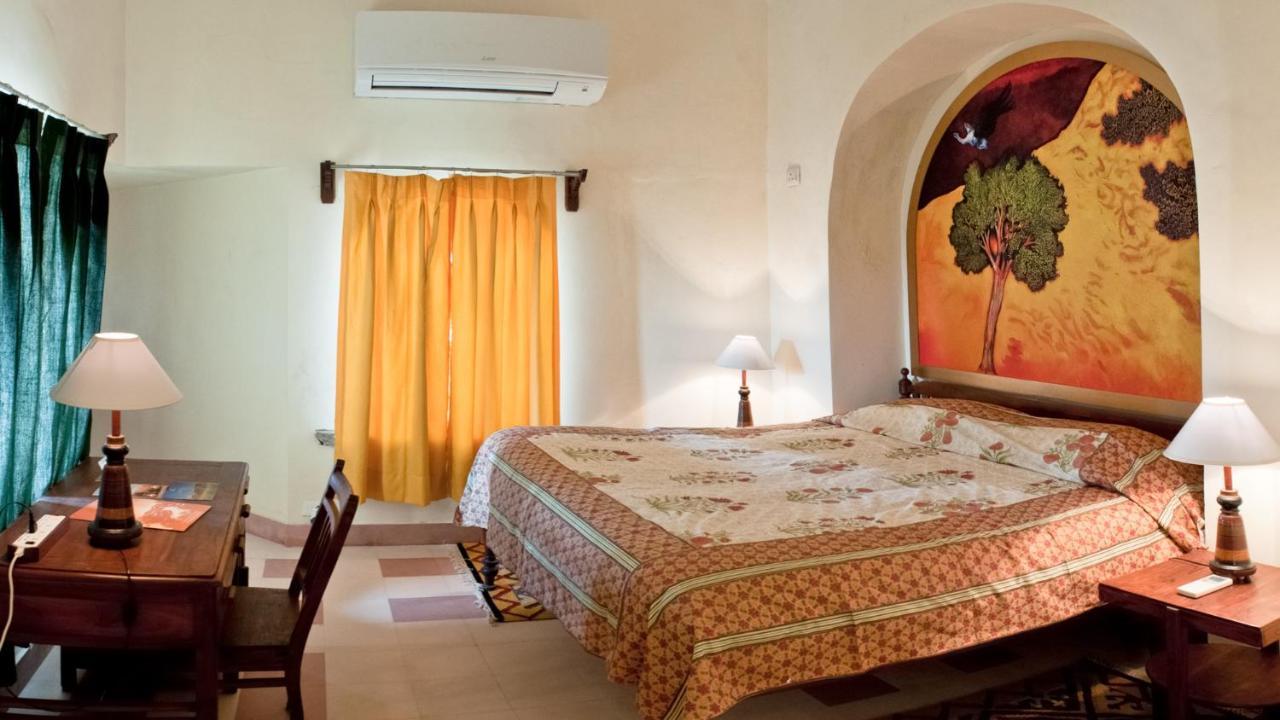 Neemrana'S - Tijara Fort Palace Extérieur photo
