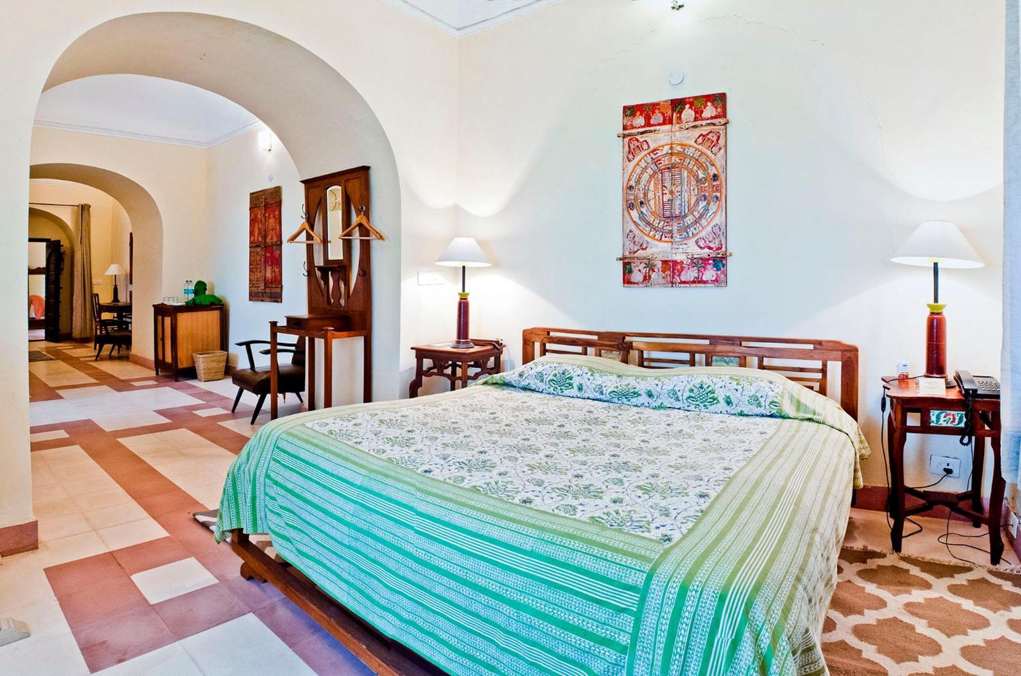 Neemrana'S - Tijara Fort Palace Extérieur photo