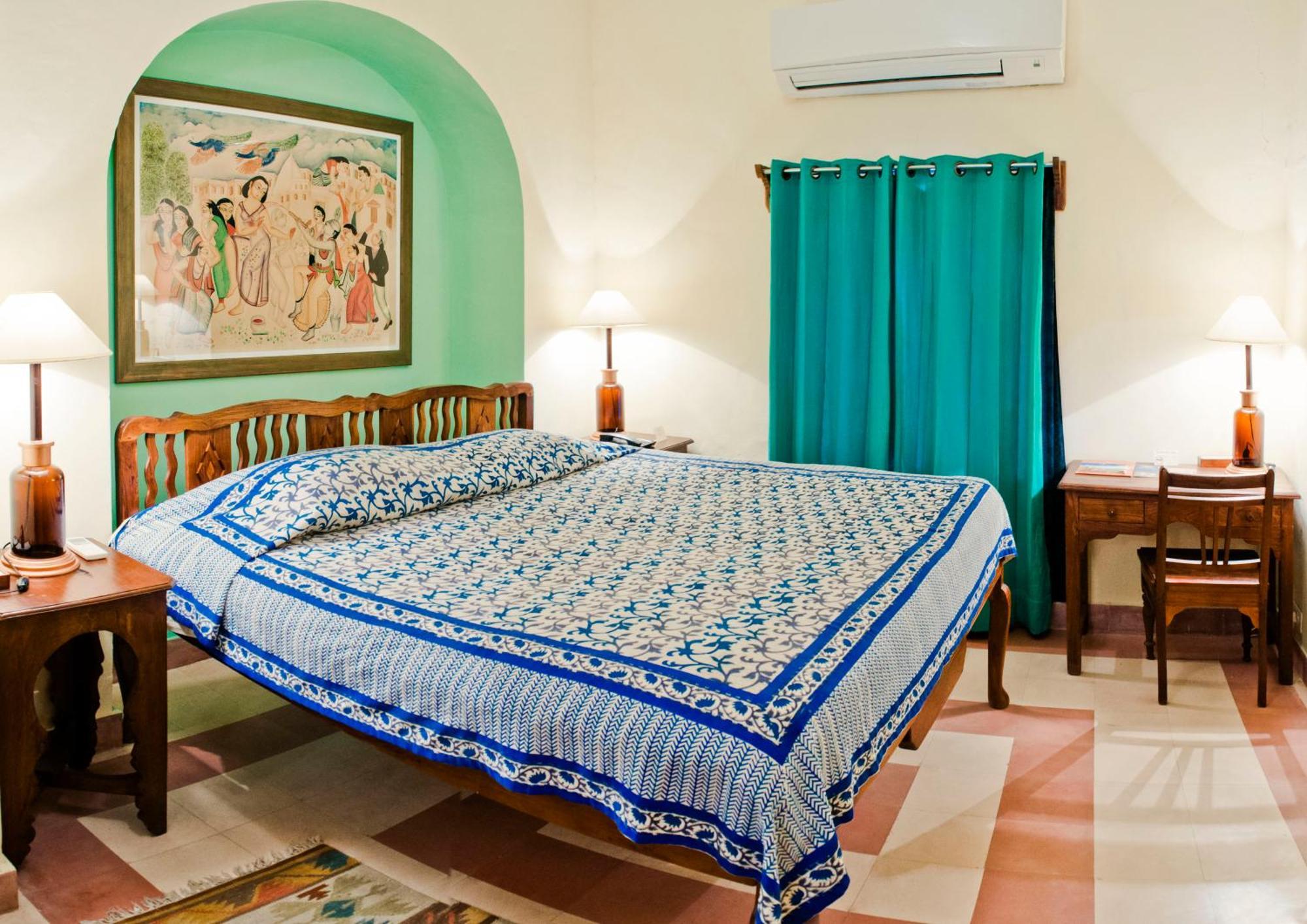 Neemrana'S - Tijara Fort Palace Extérieur photo
