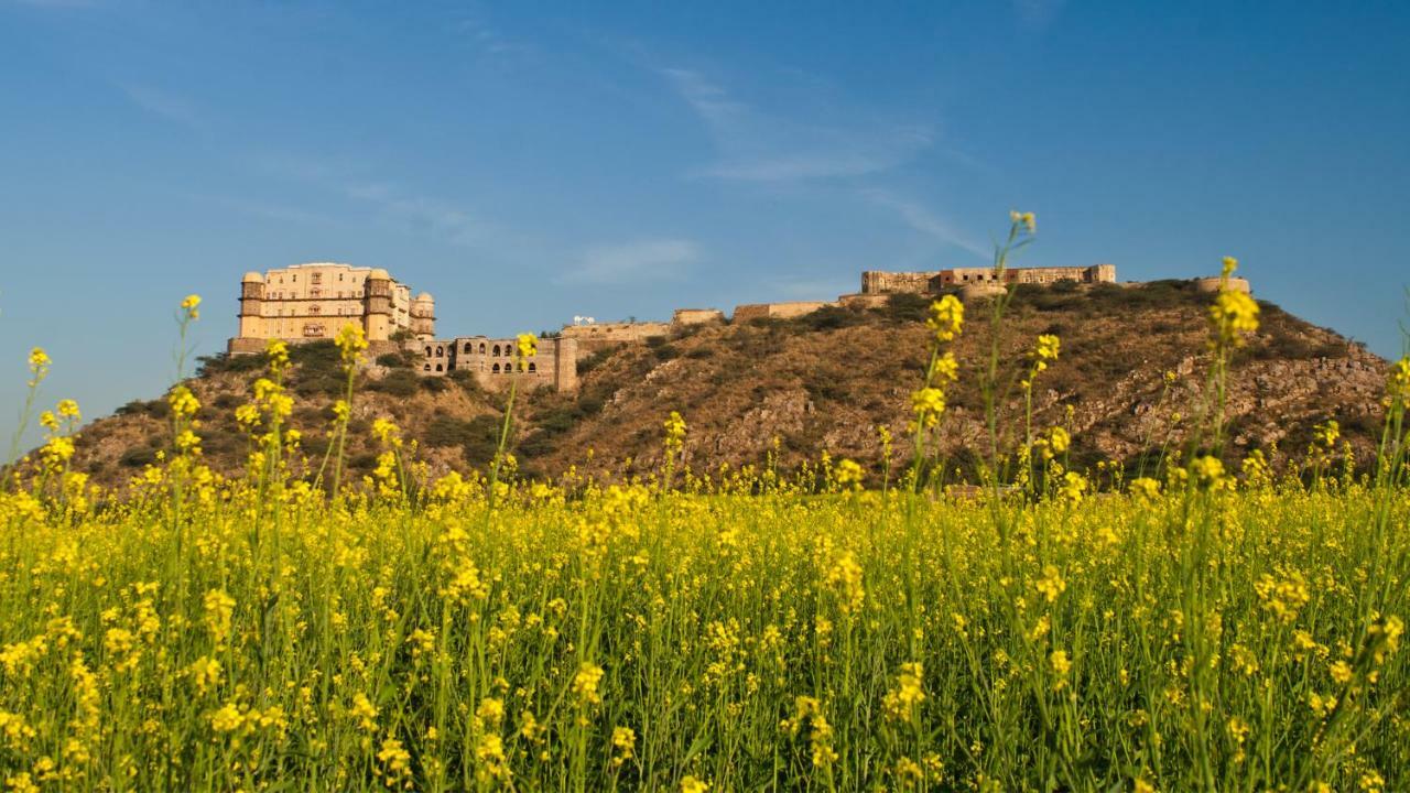 Neemrana'S - Tijara Fort Palace Extérieur photo